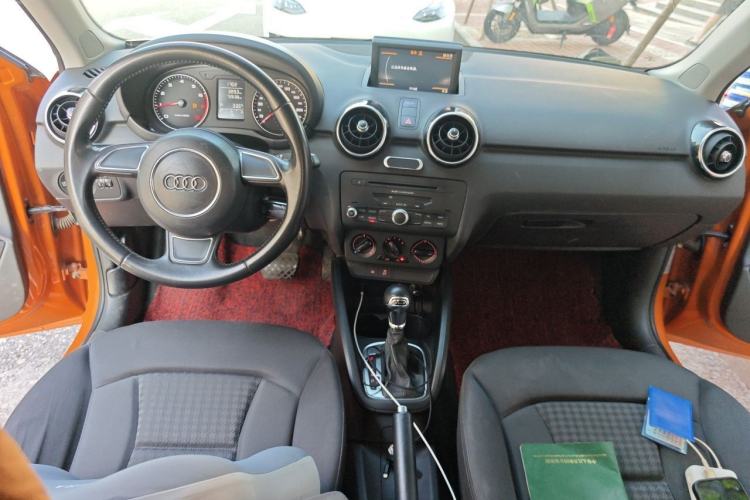 Used Audi A1 2014 30 TFSI Fashion Model Center Console