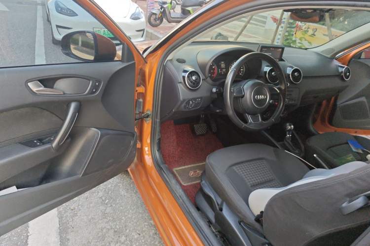 Used Audi A1 2014 30 TFSI Fashion Model Driver Seat