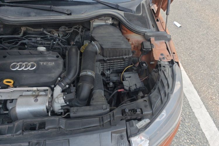 Used Audi A1 2014 30 TFSI Fashion Model Engine Bay Left
