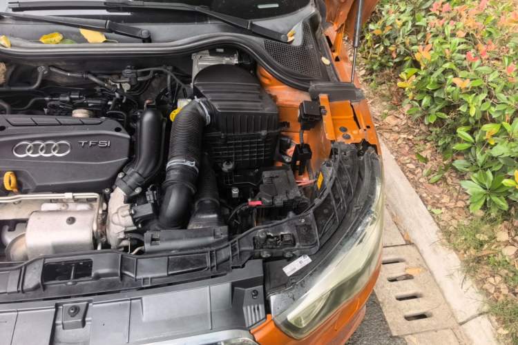 Used Audi A1 2014 30 TFSI Sportback Comfort Model Engine Bay Left