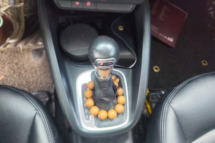 Used Audi A1 2014 30 TFSI Sportback Fashion Model Gear Lever