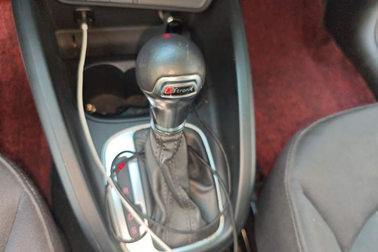 Used Audi A1 2014 30 TFSI Fashion Model Gear Lever