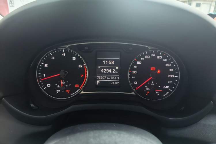 Used Audi A1 2014 30 TFSI Sportback Comfort Model Instrument Cluster