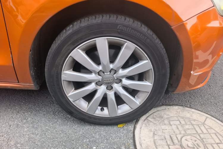 Used Audi A1 2014 30 TFSI Sportback Comfort Model Right Front Wheel Hub