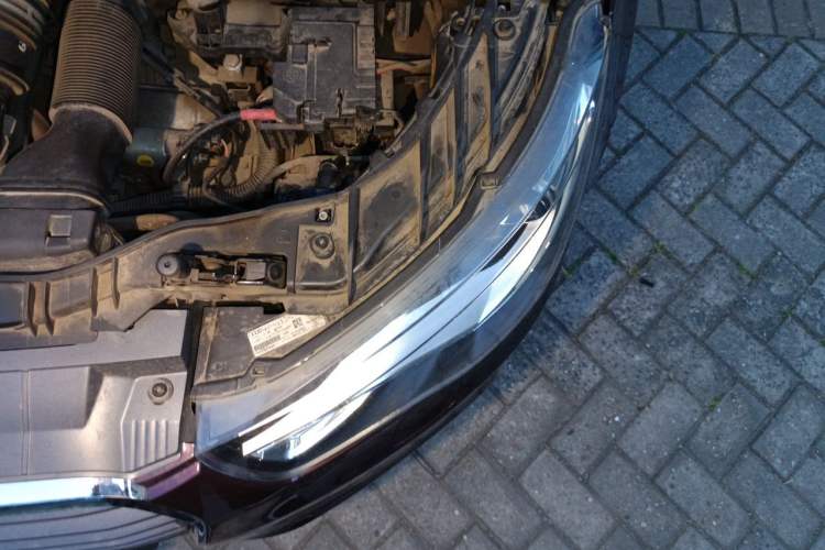 Used Audi A1 2014 30 TFSI Comfort Model Engine Bay Left