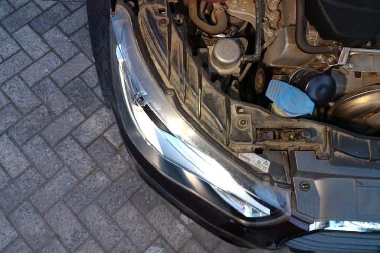 Used Audi A1 2014 30 TFSI Comfort Model Engine Bay Right