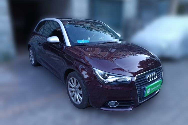 Used Audi A1 2014 30 TFSI Comfort Model Front Right 45 Deg