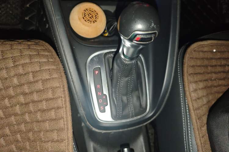Used Audi A1 2014 30 TFSI Sportback Comfort Model Gear Lever