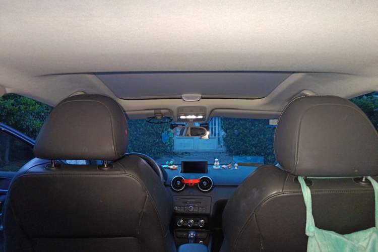 Used Audi A1 2014 30 TFSI Comfort Model Headliner