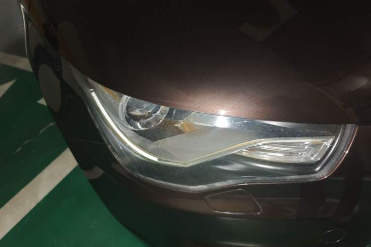 Used Audi A1 2014 30 TFSI Sportback Comfort Model Right Front Headlight