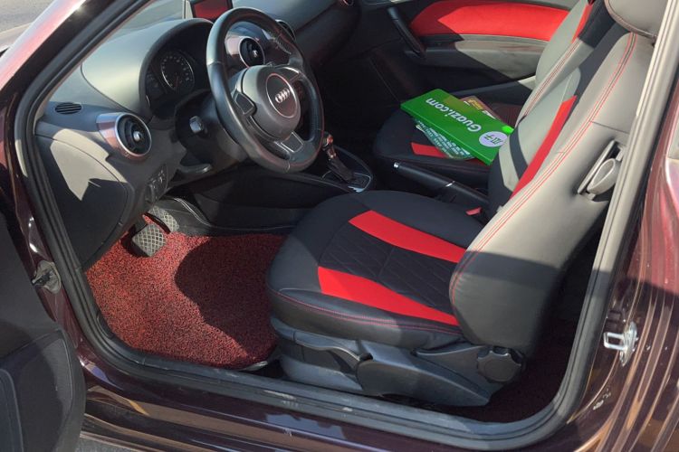 Used Audi A1 2014 30 TFSI Fashion Model Interior 1