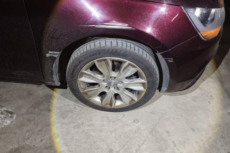 Used Audi A1 2014 30 TFSI Fashion Model Right Front Wheel Hub