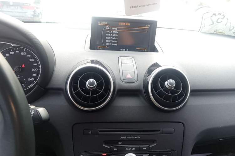 Used Audi A1 2014 30 TFSI Sportback Comfort Model Audio And AC Panel