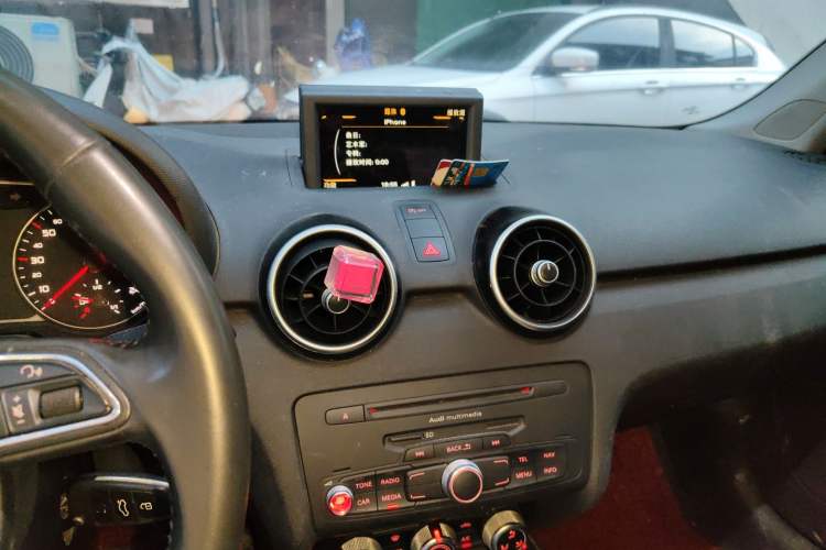 Used Audi A1 2014 30 TFSI Comfort Model Audio And AC Panel