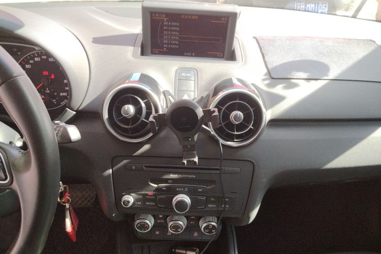 Used Audi A1 2014 30 TFSI Sportback Comfort Model Audio And AC Panel