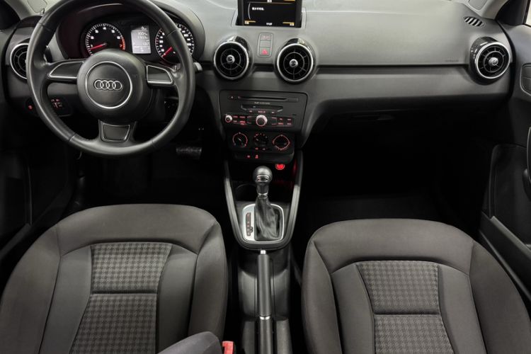 Used Audi A1 2014 30 TFSI Fashion Model Audio And AC Panel