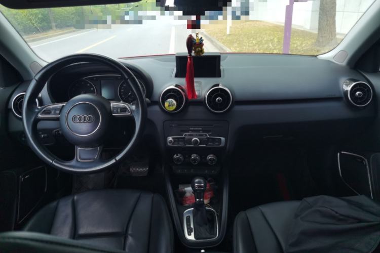 Used Audi A1 2014 30 TFSI Sportback Luxury Model Center Console