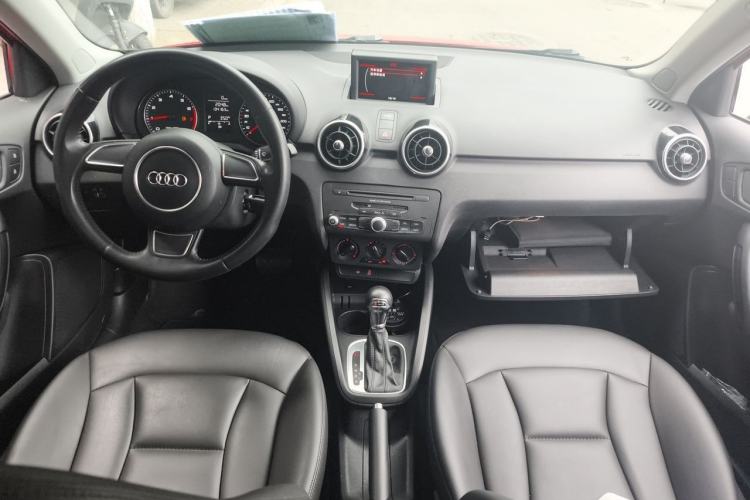 Used Audi A1 2014 30 TFSI Sportback Fashion Model Center Console