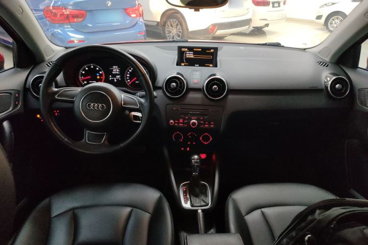 Used Audi A1 2014 30 TFSI Sportback Fashion Model Center Console