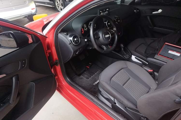 Used Audi A1 2014 30 TFSI Fashion Model Driver Seat