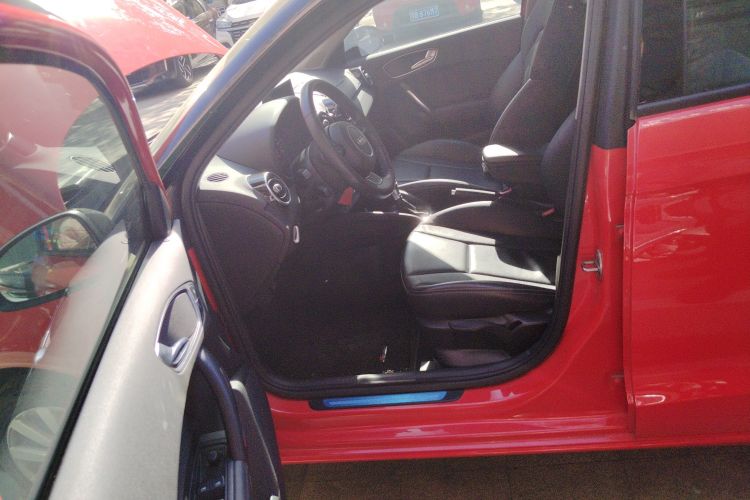 Used Audi A1 2014 30 TFSI Sportback Comfort Model Driver Seat