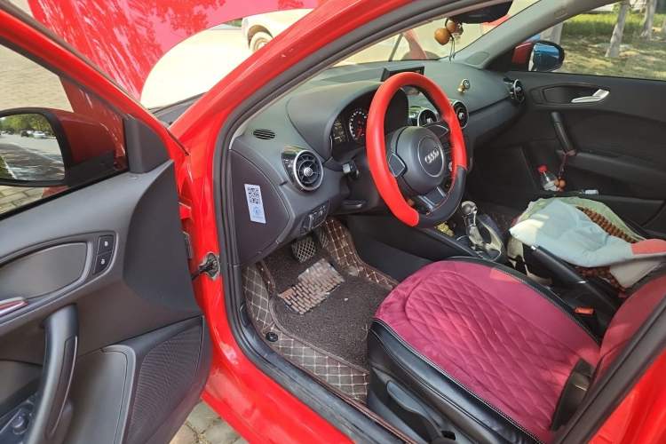 Used Audi A1 2014 30 TFSI Sportback Fashion Model Driver Seat