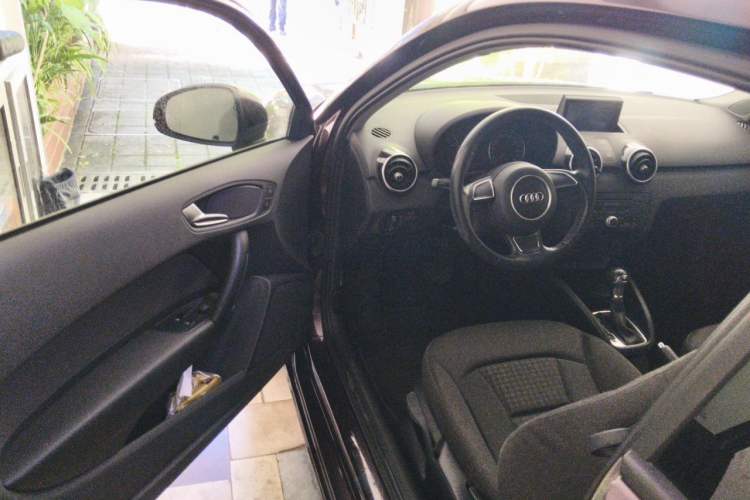 Used Audi A1 2014 30 TFSI Fashion Model Driver Seat