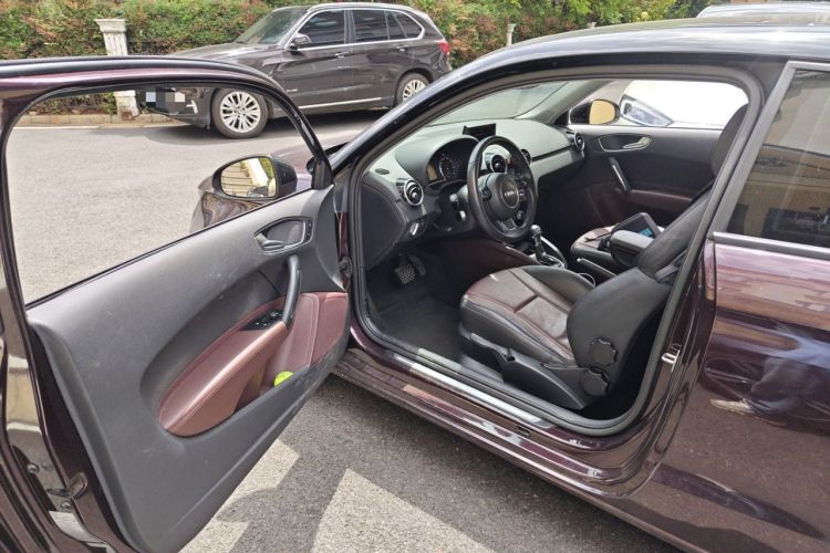 Used Audi A1 2014 30 TFSI Comfort Model Driver Seat