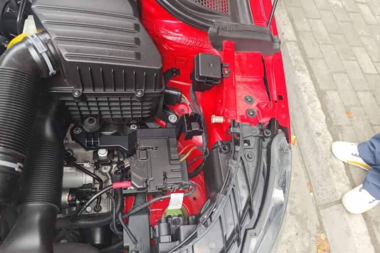 Used Audi A1 2014 30 TFSI Sportback Fashion Model Engine Bay Left