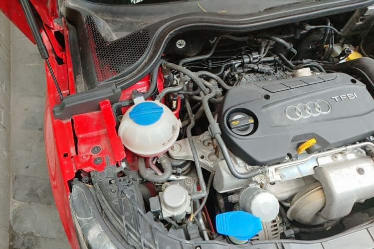 Used Audi A1 2014 30 TFSI Sportback Fashion Model Engine Bay Right