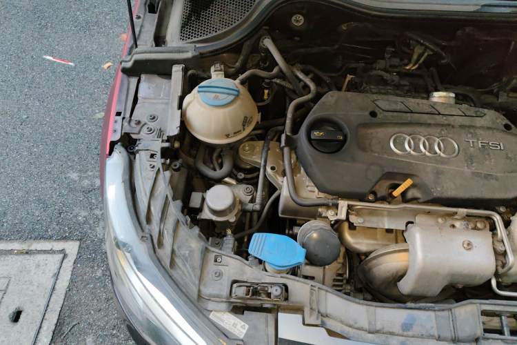 Used Audi A1 2014 30 TFSI Comfort Model Engine Bay Right