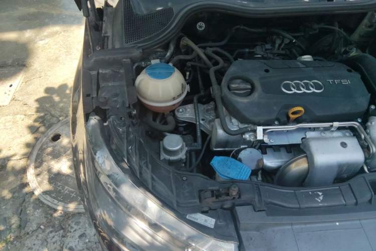Used Audi A1 2014 30 TFSI Sportback Fashion Model Engine Bay Right