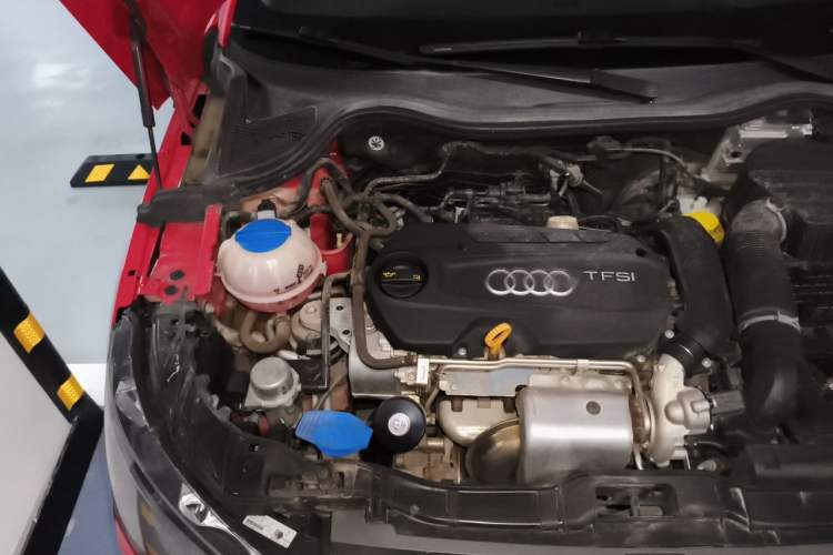 Used Audi A1 2014 30 TFSI Fashion Model Engine Bay Right