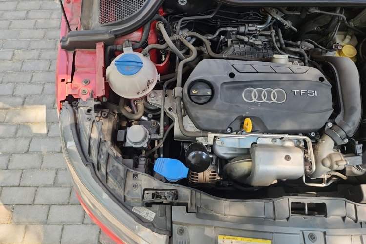 Used Audi A1 2014 30 TFSI Sportback Fashion Model Engine Bay Right