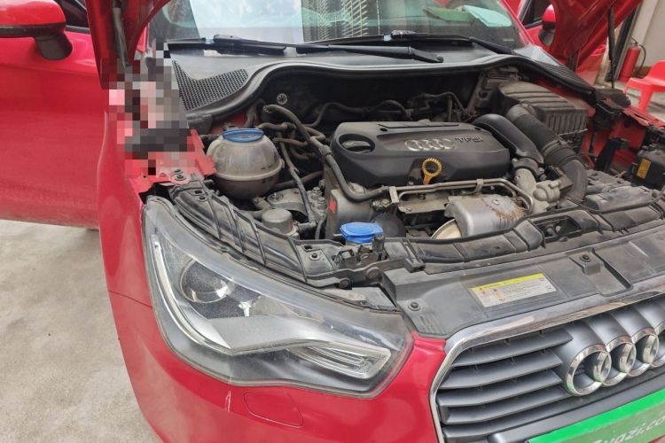 Used Audi A1 2014 30 TFSI Sportback Comfort Model Engine Bay Right