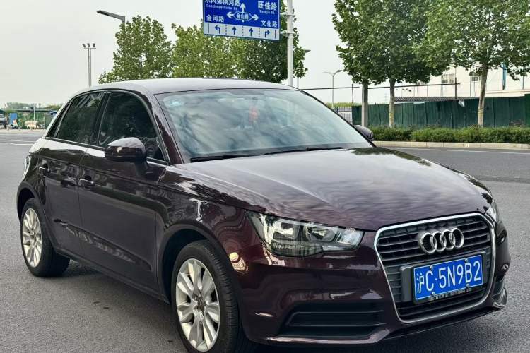 Used Audi A1 2014 30 TFSI Sportback Fashion Model Exterior 2