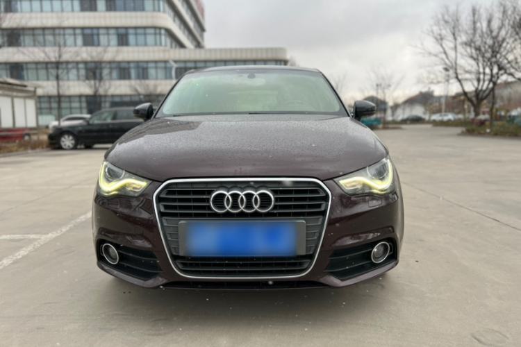 Used Audi A1 2014 30 TFSI Sportback Comfort Model Exterior 3