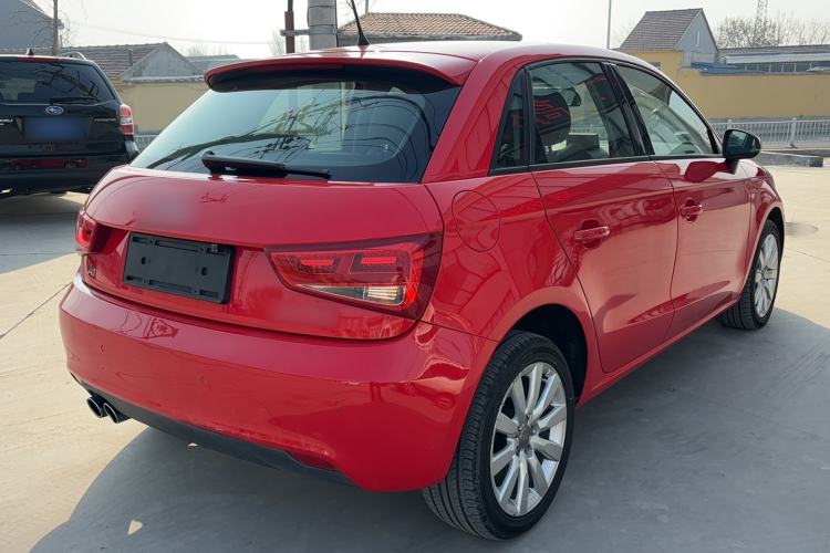 Used Audi A1 2014 30 TFSI Sportback Comfort Model Exterior 3
