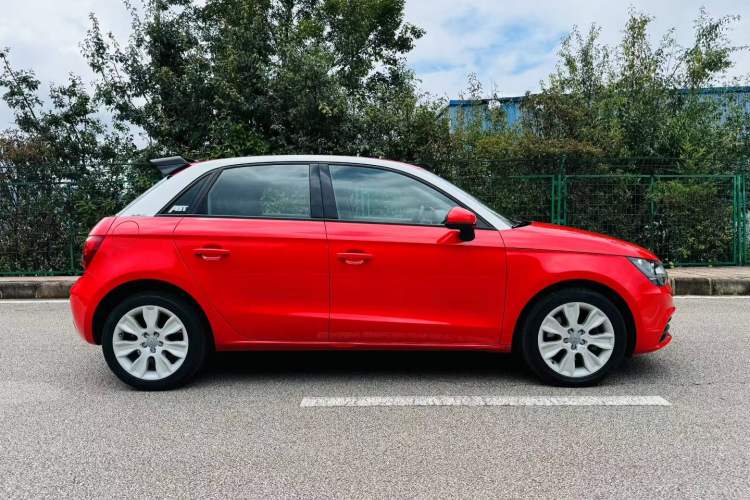Used Audi A1 2014 30 TFSI Sportback Fashion Model Exterior 3