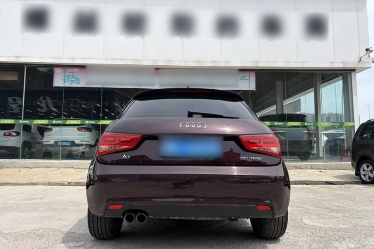 Used Audi A1 2014 30 TFSI Sportback Comfort Model Exterior 4