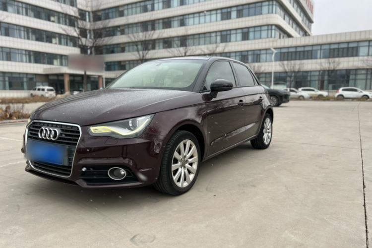 Used Audi A1 2014 30 TFSI Sportback Comfort Model Exterior 4