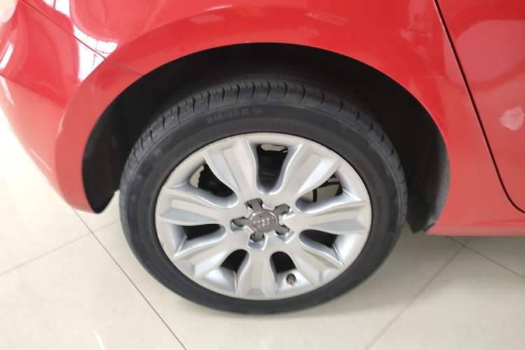 Used Audi A1 2014 30 TFSI Sportback Fashion Model Exterior 5
