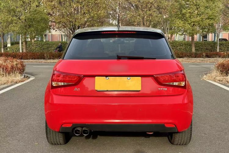 Used Audi A1 2014 30 TFSI Sportback Comfort Model Exterior 6