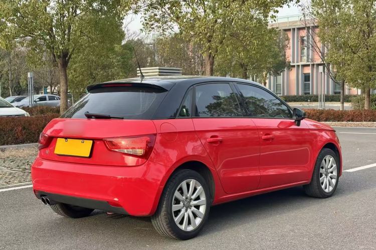 Used Audi A1 2014 30 TFSI Sportback Comfort Model Exterior 8
