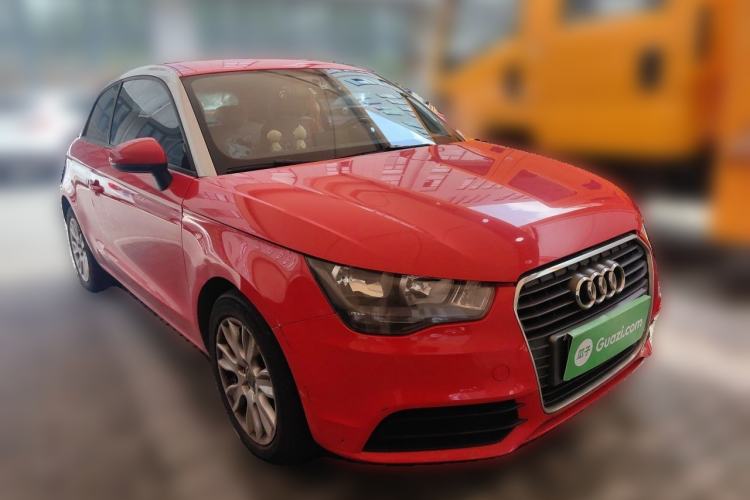 Used Audi A1 2014 30 TFSI Fashion Model Front Right 45 Deg