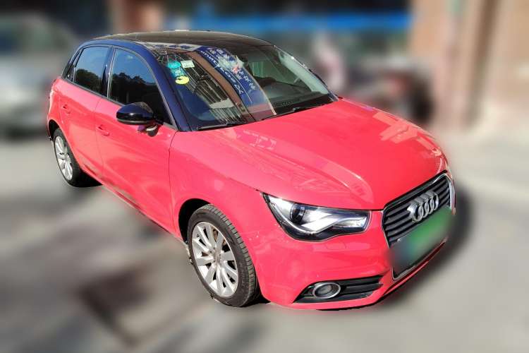 Used Audi A1 2014 30 TFSI Sportback Comfort Model Front Right 45 Deg