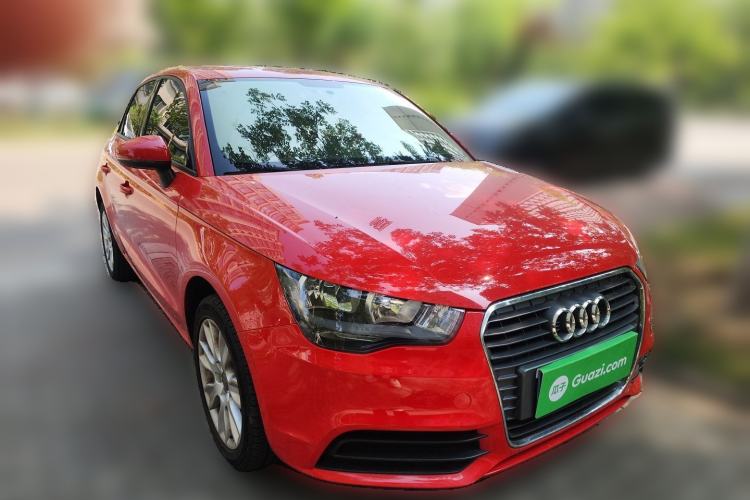 Used Audi A1 2014 30 TFSI Sportback Fashion Model Front Right 45 Deg
