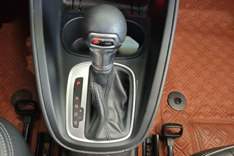 Used Audi A1 2014 30 TFSI Comfort Model Gear Lever