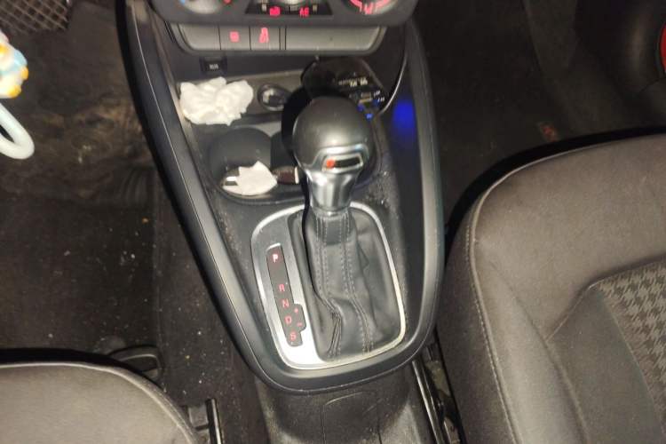 Used Audi A1 2014 30 TFSI Sportback Fashion Model Gear Lever