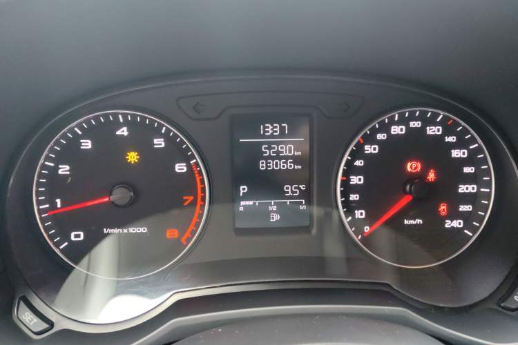Used Audi A1 2014 30 TFSI Sportback Fashion Model Instrument Cluster